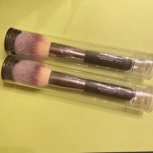 It Cosmetics Heavenly Luxe Wand Ball Powder Brush #8
